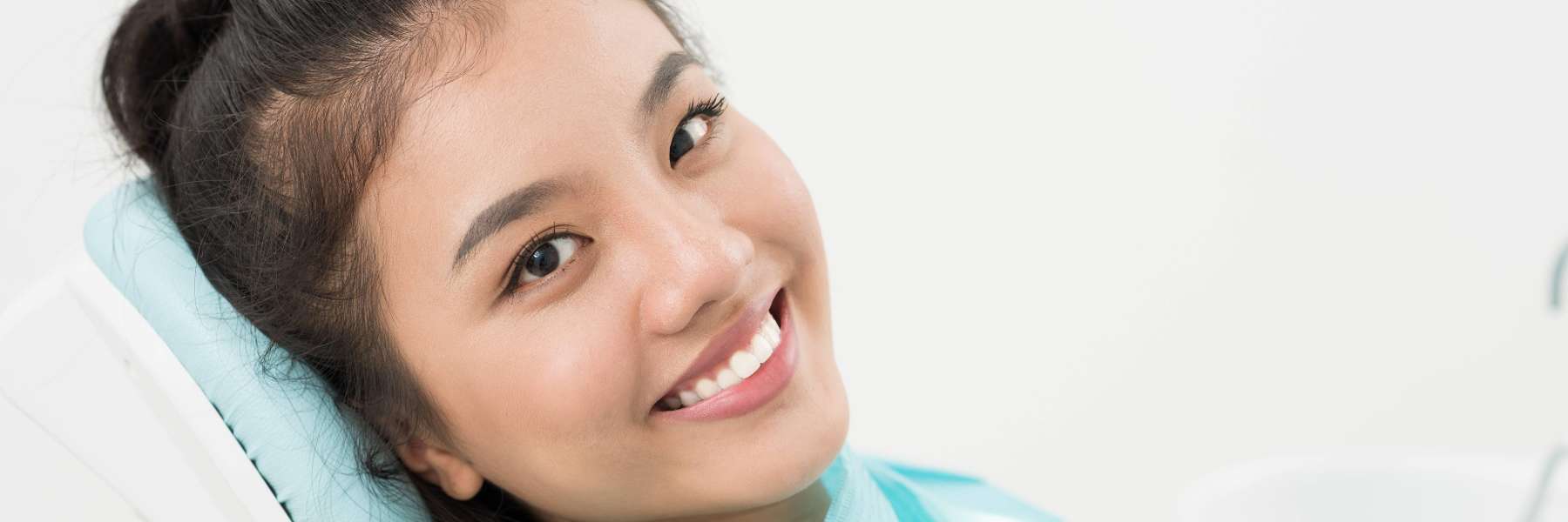 Woman without anxiety in a dental chair in parramatta